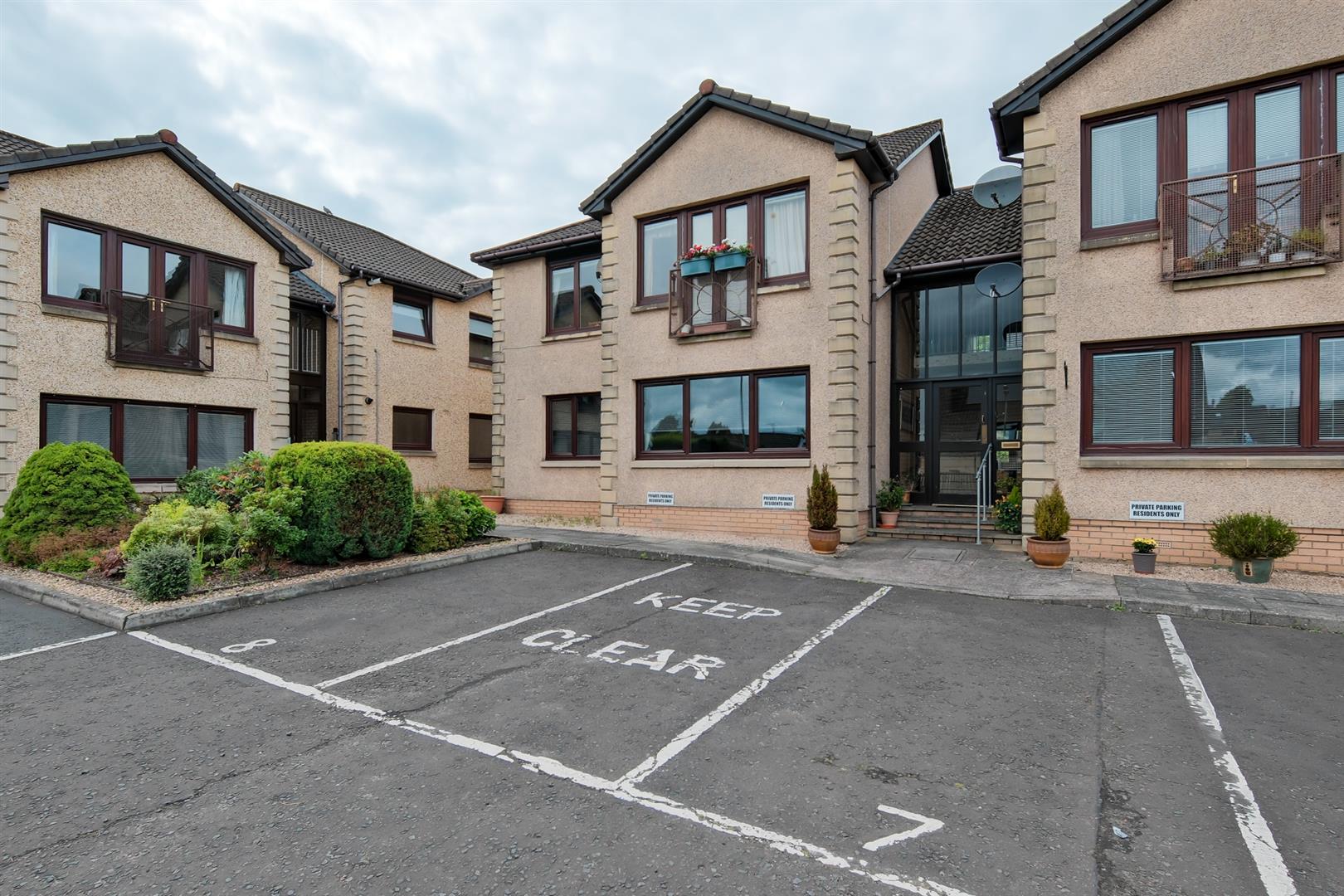 Clyde Court, Carluke